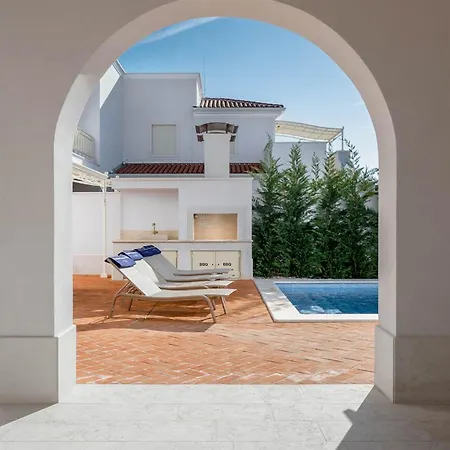 Vabriga Sleeps 8 With Pool Air Con And Wifi Villa Tar-Vabriga